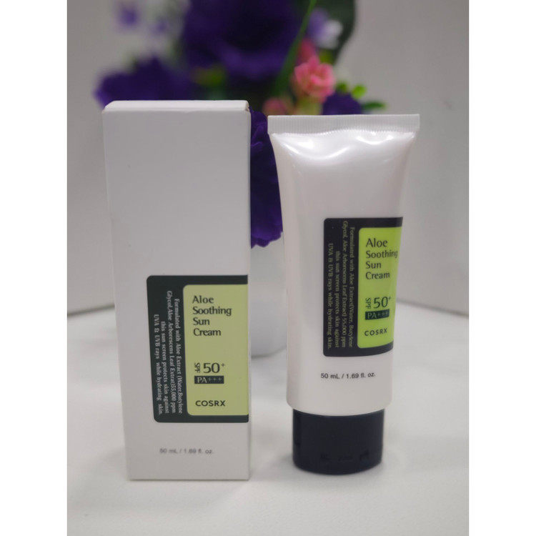 کرم ضد آفتاب آلوئه ورا کوزارکس SPF50