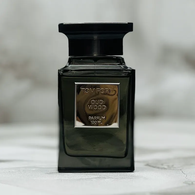 عطر ادکلن تام فورد عود وود پارفوم 100 میل مستر کوالیتی