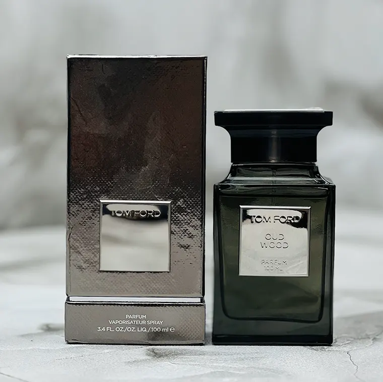 عطر ادکلن تام فورد عود وود پارفوم 100 میل مستر کوالیتی