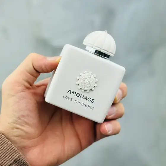 عطر ادکلن آمواج لاو تیوب رز 100 میل مستر کوالیتی