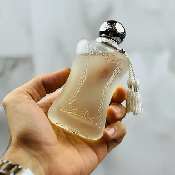 عطر ادکلن پارفومز د مارلی والایا 75 میل مستر کوالیتی