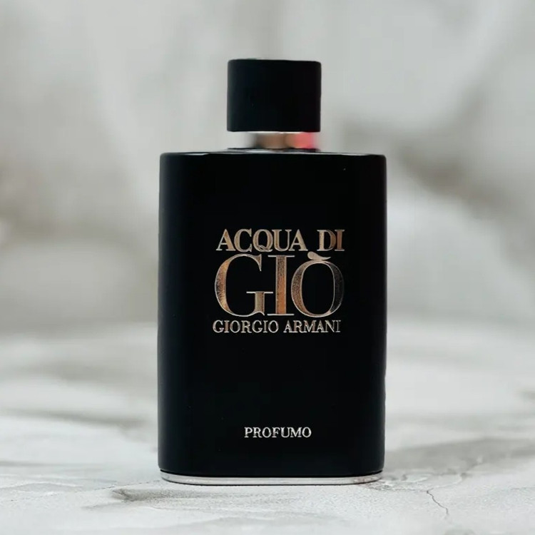 عطر ادکلن جورجیو آرمانی آکوا دی جیو پروفومو 5 میل دکانتی