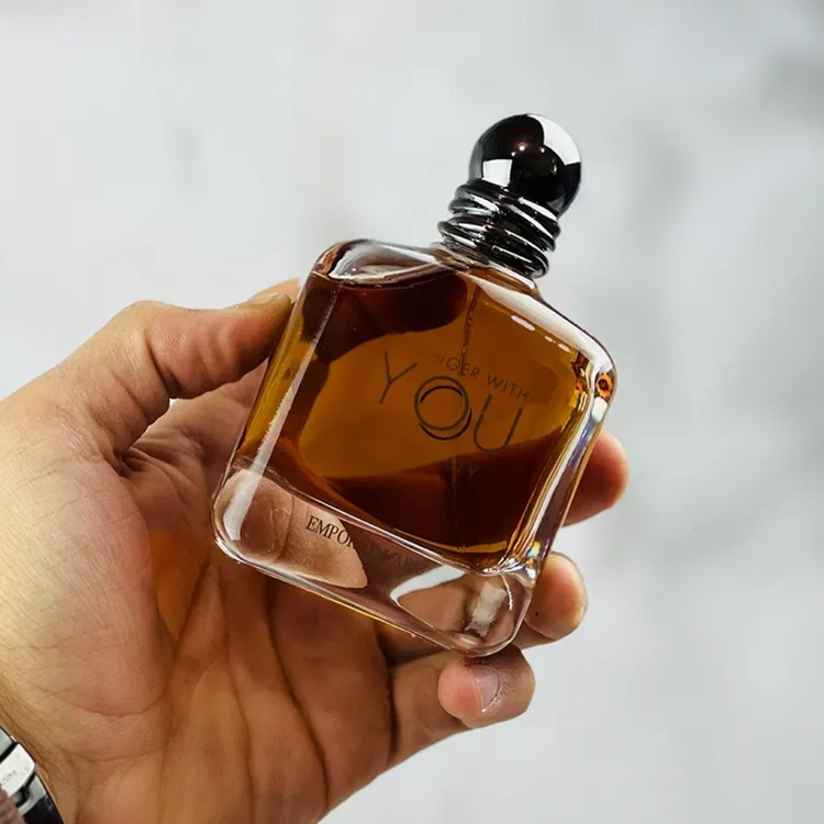 عطر ادکلن جورجیو آرمانی استرانگر ویت یو اینتنسلی 30 میل دکانتی
