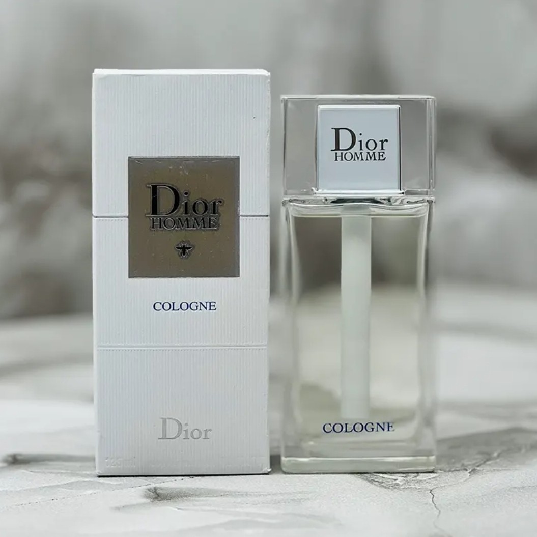 عطر ادکلن دیور هوم کلون 2022 10 میل دکانتی