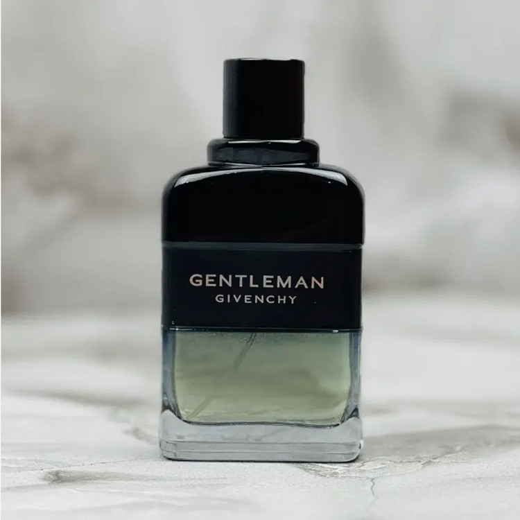 عطر ادکلن ژیوانشی جنتلمن ادو تویلت اینتنس 5 میل دکانتی