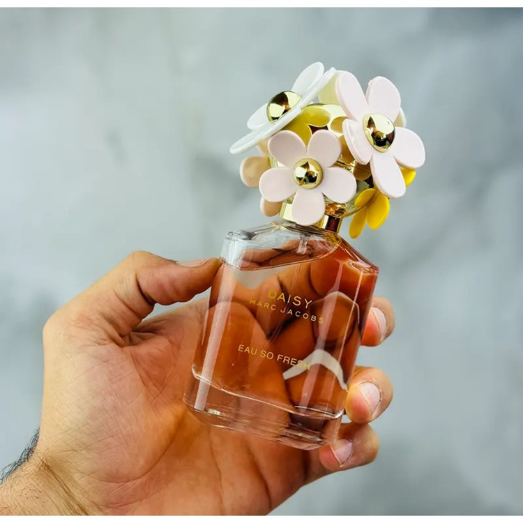 عطر ادکلن مارک جاکوبز دیسی سو فرش 5 میل دکانتی
