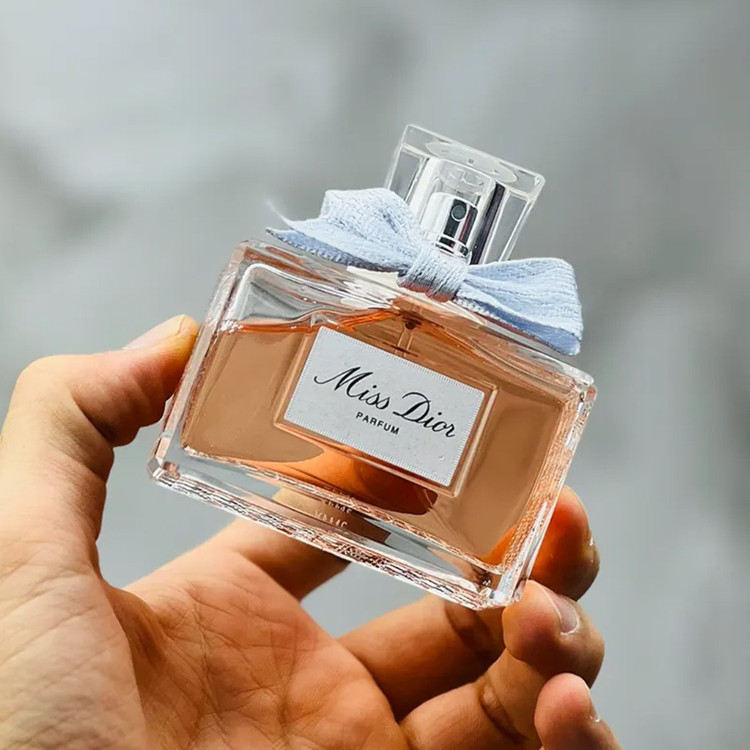 عطر ادکلن میس دیور پارفوم 10 میل دکانتی
