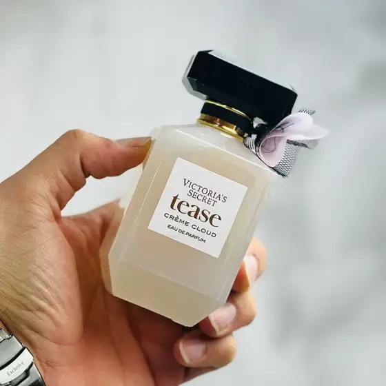 عطر ادکلن ویکتوریا سیکرت تیس کرم کلاود 100 میل مسترکوالیتی