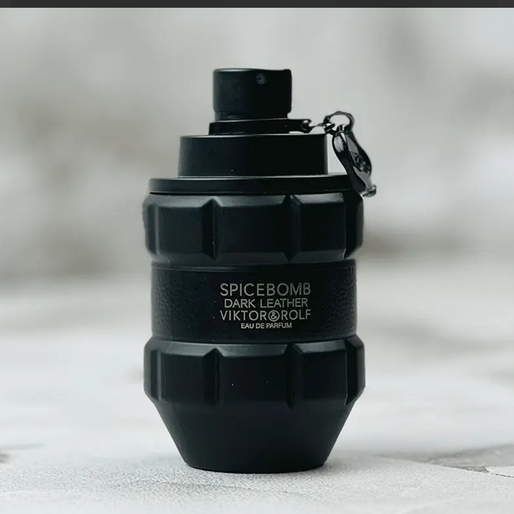 عطر ادکلن ویکتور اند رولف اسپایس بمب دارک لدر 90 میل مستر کوالیتی