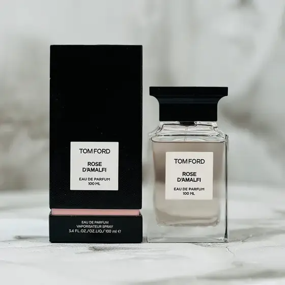 عطر ادکلن تام فورد رز د آمالفی 20میل دکانتی