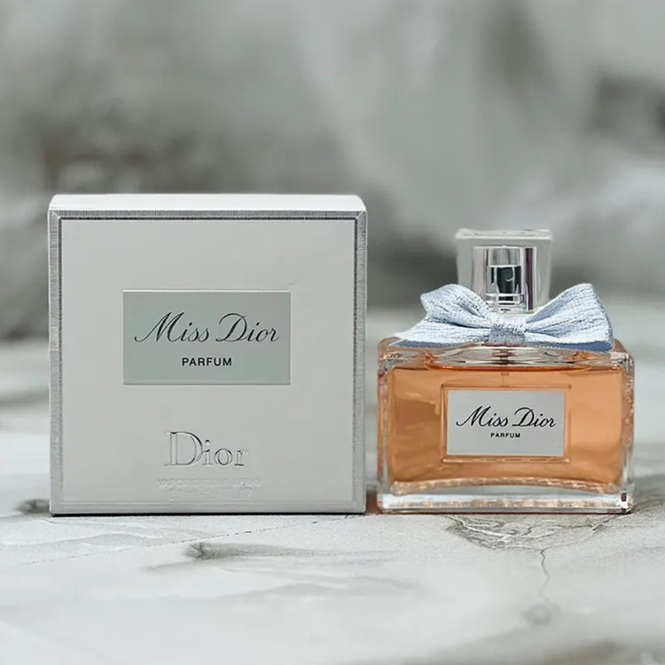 عطر ادکلن میس دیور پارفوم 80 میل مستر کوالیتی