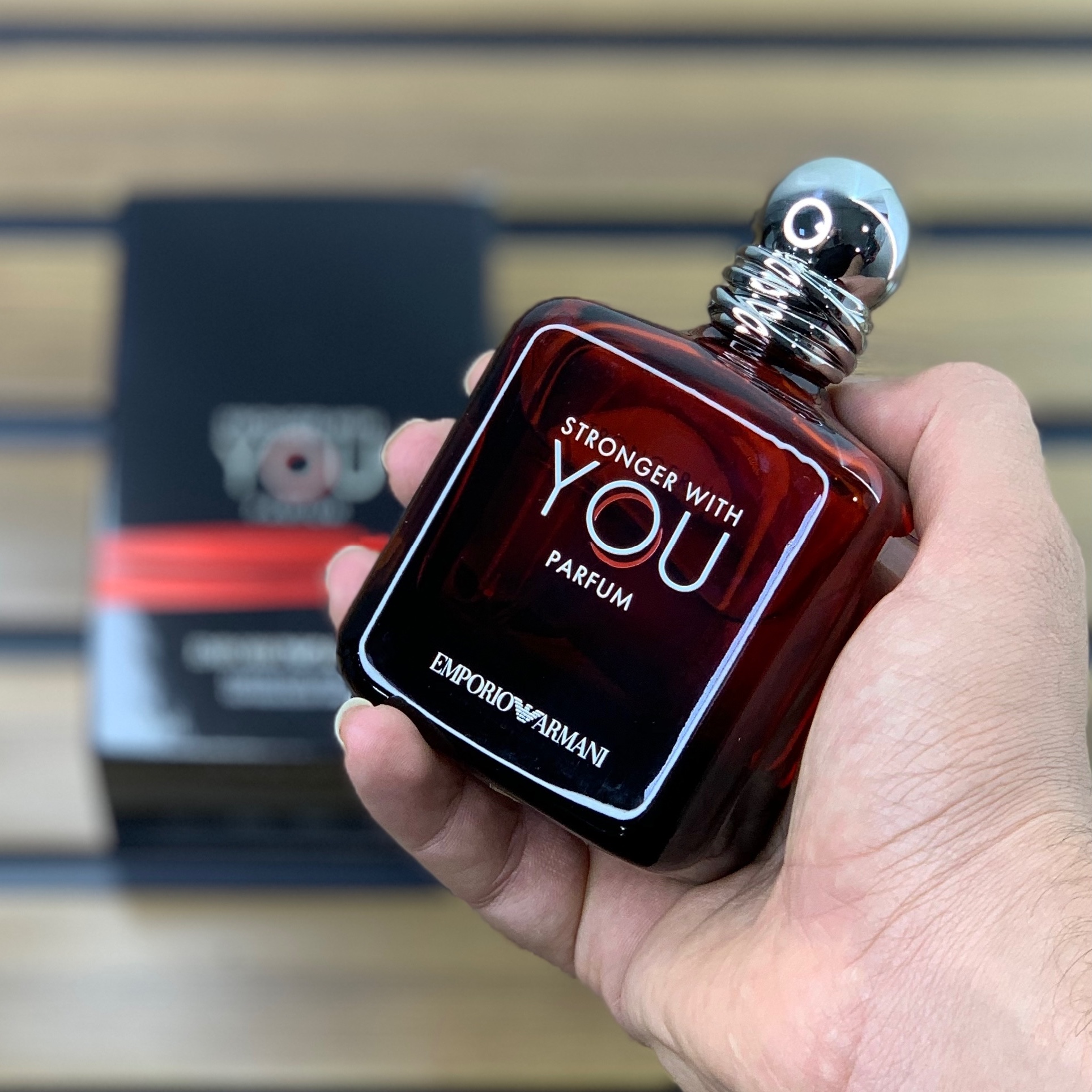 عطروادکلن  استرانگرویت یو پارفیوم اورجینال باکس تظمینی حجم اکبند100میل دکانت 10،20،50میل